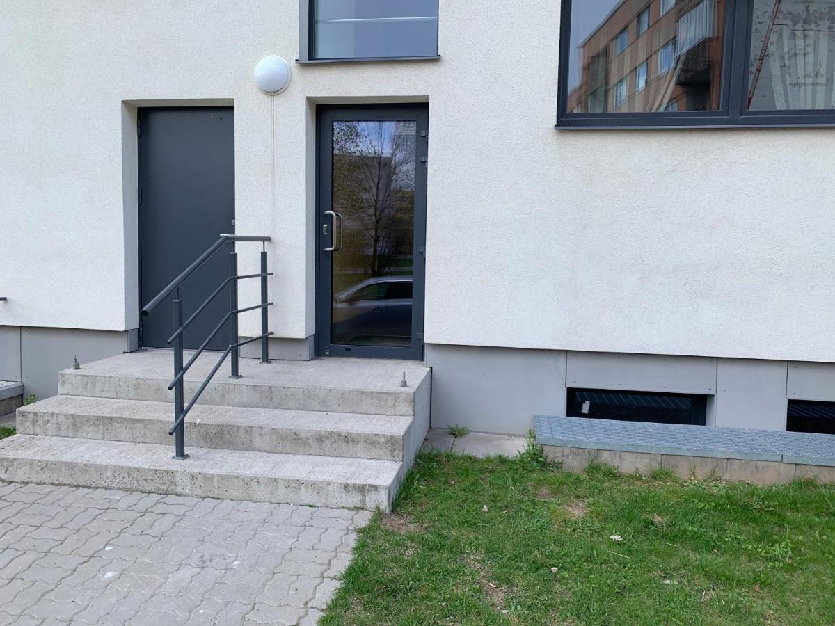 K65, Nice 1-Bedroom Apartment - 2 Big Beds Tartu Exteriör bild